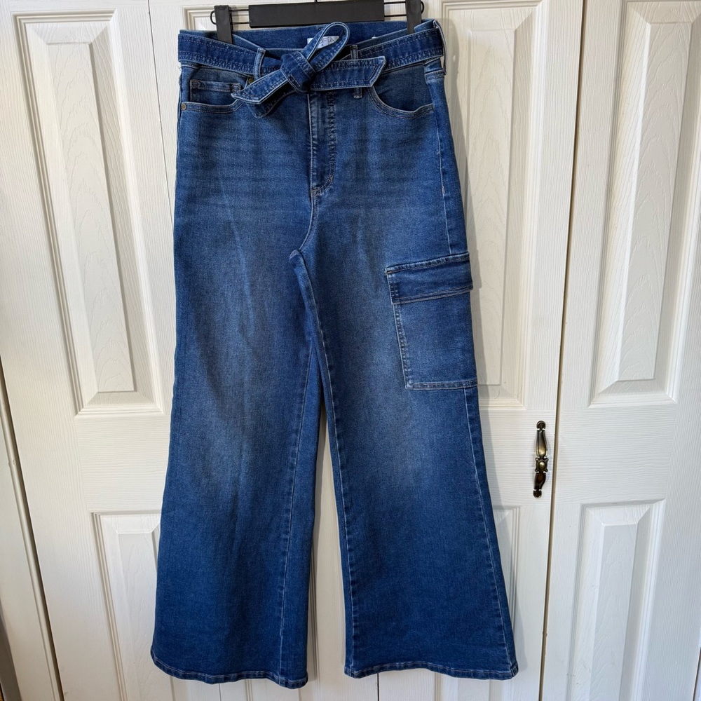 Sofia by Sofia Vergara Margot Wide Leg High-Rise Cargo Jeans Women’s Size 8 - Picture 2 of 9